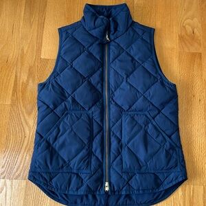 J Crew Puffer Vest Navy Size S Small Women’s
